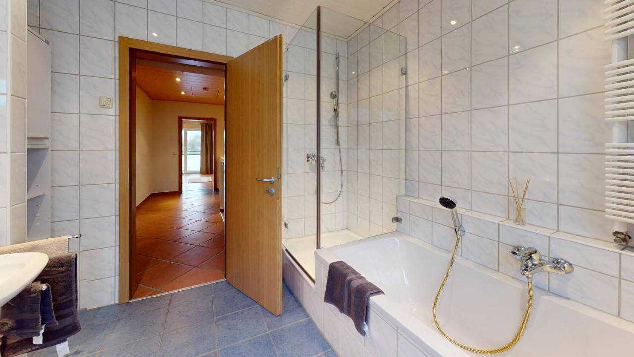 Ferienhaus Hoffmann Am Rheinbogen Altlussheim Esterno foto